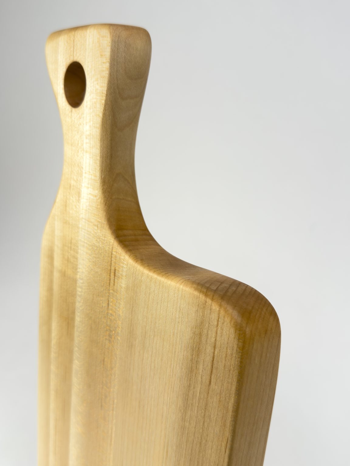 Hard maple Everything Board handle detail